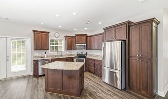 540 Highland Pointe Dr, Alto, GA 30510