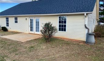 2 Sturbridge Ct, Belton, SC 29627