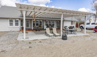 4635 Country River Dr, Fallon, NV 89406