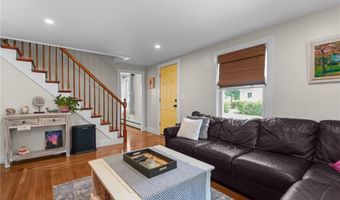 40 Queen St, North Kingstown, RI 02852