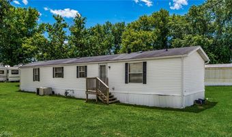 8112 East St, Adamsville, OH 43802