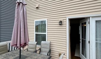 41717 MCMONAGLE Sq, Aldie, VA 20105