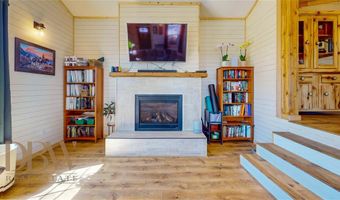 24 Lane 3, Deaver, WY 82421