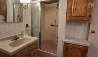 928 BLACK HILLS Ave, Alliance, NE 69301