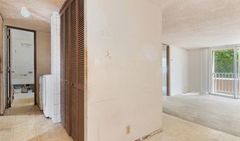 1720 Huna St B206, Honolulu, HI 96817