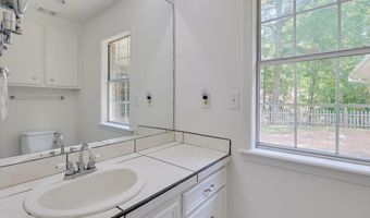354 Lakeway Dr, Brandon, MS 39047