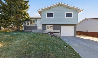 609 RIDGELAND St, Cheyenne, WY 82009