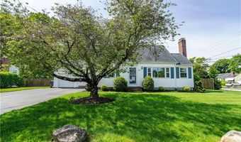 170 Pilgrim Pkwy, Warwick, RI 02888