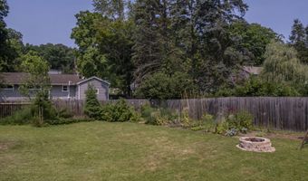 202 W Whittier Ave, Altoona, PA 16602