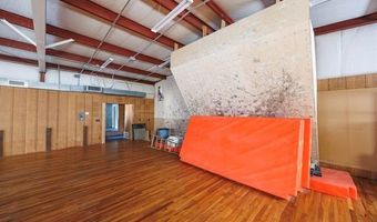 218 S Creek Ave, Bartlesville, OK 74003