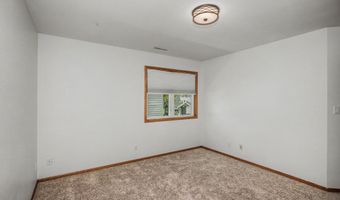 4529 Webster St, Ames, IA 50014