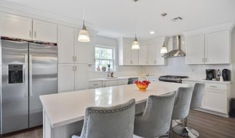 257 Port Monmouth Rd, North Middletown, NJ 07748