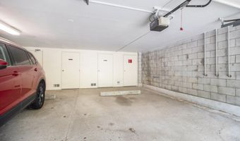 2221 S Huron Pkwy 2, Ann Arbor, MI 48104