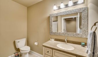 1071 Outrigger Dr, Lincolnton, GA 30817