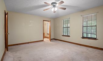 11326 E Brainerd Rd, Apison, TN 37302
