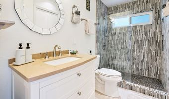 99 WALAKA St 6B, Kihei, HI 96753