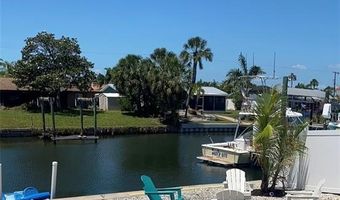 744 GRAN KAYMEN Way, Apollo Beach, FL 33572