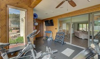 13491 Fairlawn Ct, Apple Valley, MN 55124