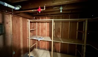 624 Kersten St, Bottineau, ND 58318