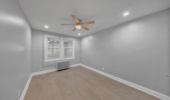 1614 R St SE, Washington, DC 20020