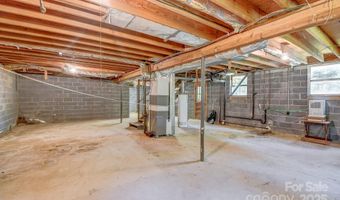 13 Botany View Ct, Asheville, NC 28805