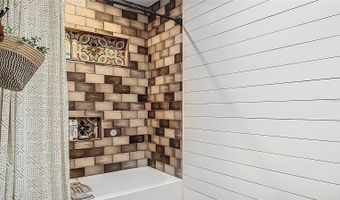 105 ELIZABETH Ave, Altamonte Springs, FL 32701