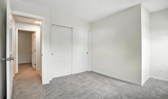 5555 Revmal Ln, Delhi, OH 45238