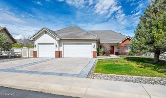 402 Chianti Way, Dayton, NV 89403
