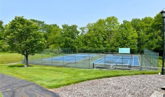 335 Devon Pond, Aurora, OH 44202