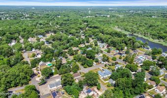 504 Holly Blvd, Bayville, NJ 08721