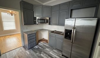102 W Lane St, Albertville, AL 35950