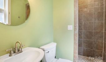 26 Mount Clare Ave, Asheville, NC 28801
