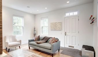 3329 Q St NW, Washington, DC 20007