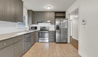 1021 Summit Dr, Albany, GA 31707