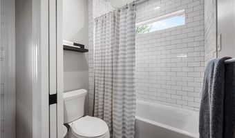 131 Woodford Dr, Adams Twp., PA 16033