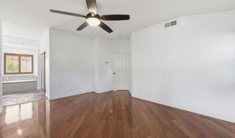 2070 Tiffany Dr, Oceanside, CA 92056