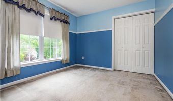 50 S Pond Dr, Coventry, RI 02816