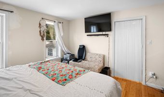 369 Park St, Bridgeport, CT 06606