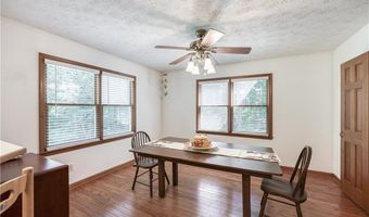 558 Auburn Rd, Auburn, GA 30011