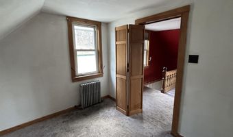 39 Abenaki Ln, Berlin, NH 03570