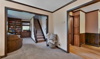6370 Fairview Rd, Austintown, OH 44515