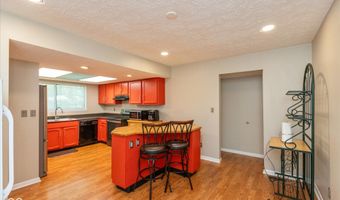 4965 Hawthorne Way, Avon, IN 46123