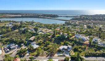 4208 Highland Dr, Carlsbad, CA 92008