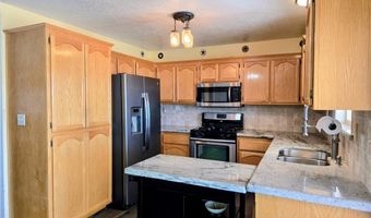 10790 Jamul Rd, Apple Valley, CA 92308