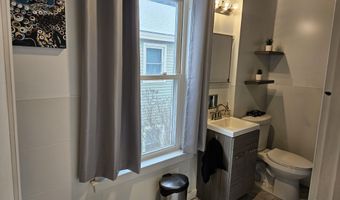 12 Fourteenth St, Bangor, ME 04401