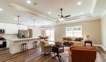 1530 FAIRWAY Dr, Bainbridge, GA 39819