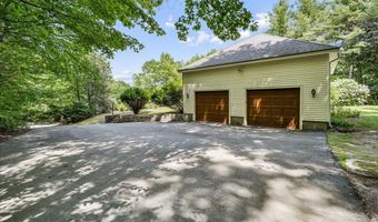 28 Brick Mill Rd, Bedford, NH 03110