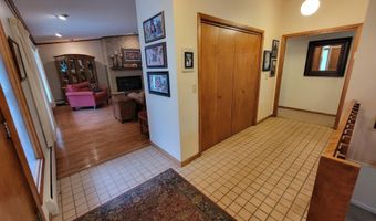 1314 N 3rd St, Aberdeen, SD 57401