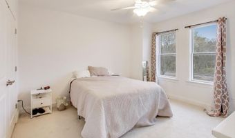 1506 W NORTHWEST Hwy, Arlington Heights, IL 60004