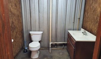 429 ARENDALL Rd, Adamsville, TN 38310